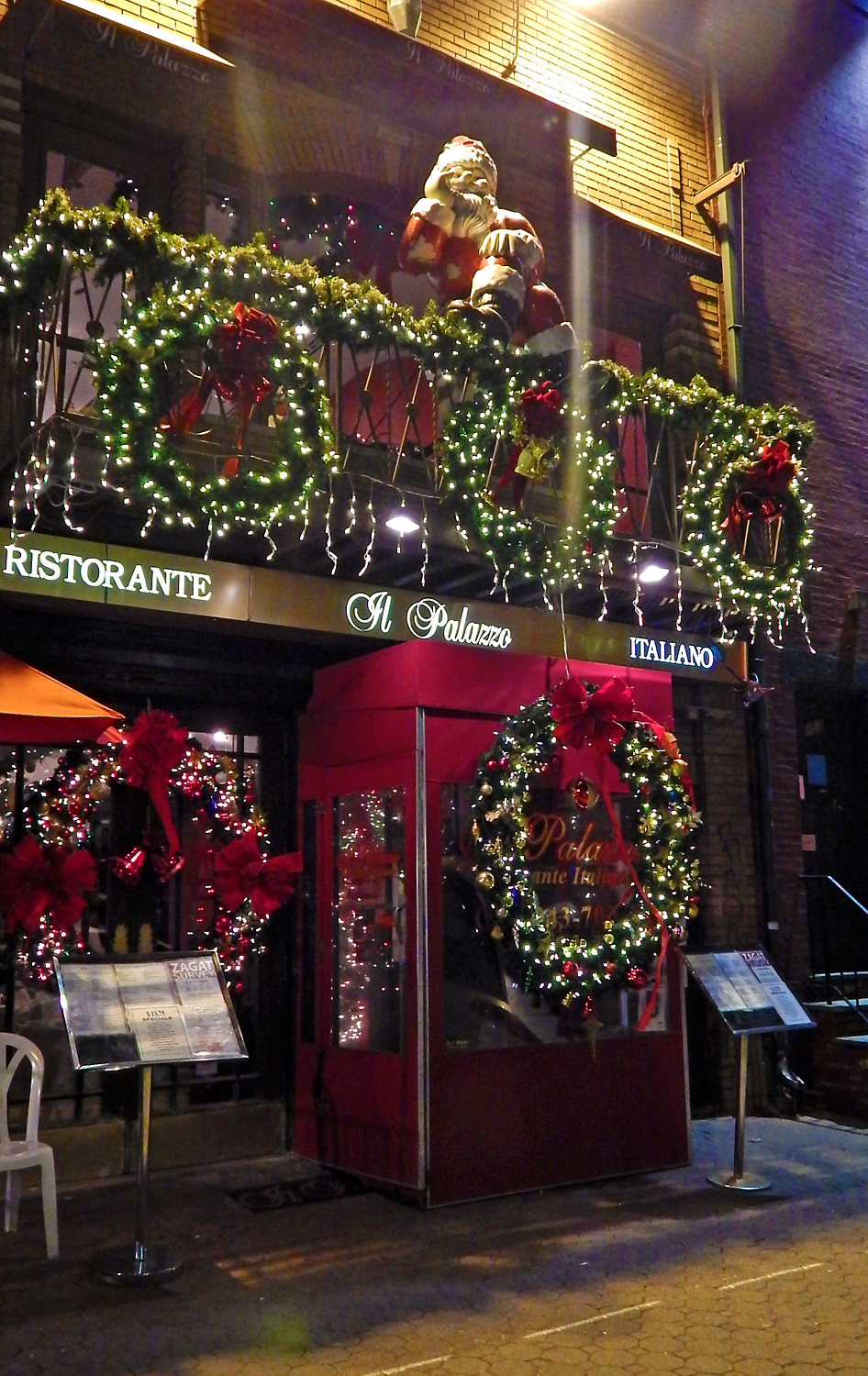 Christmas Decor in Little Italy  NY Christmas Gifts